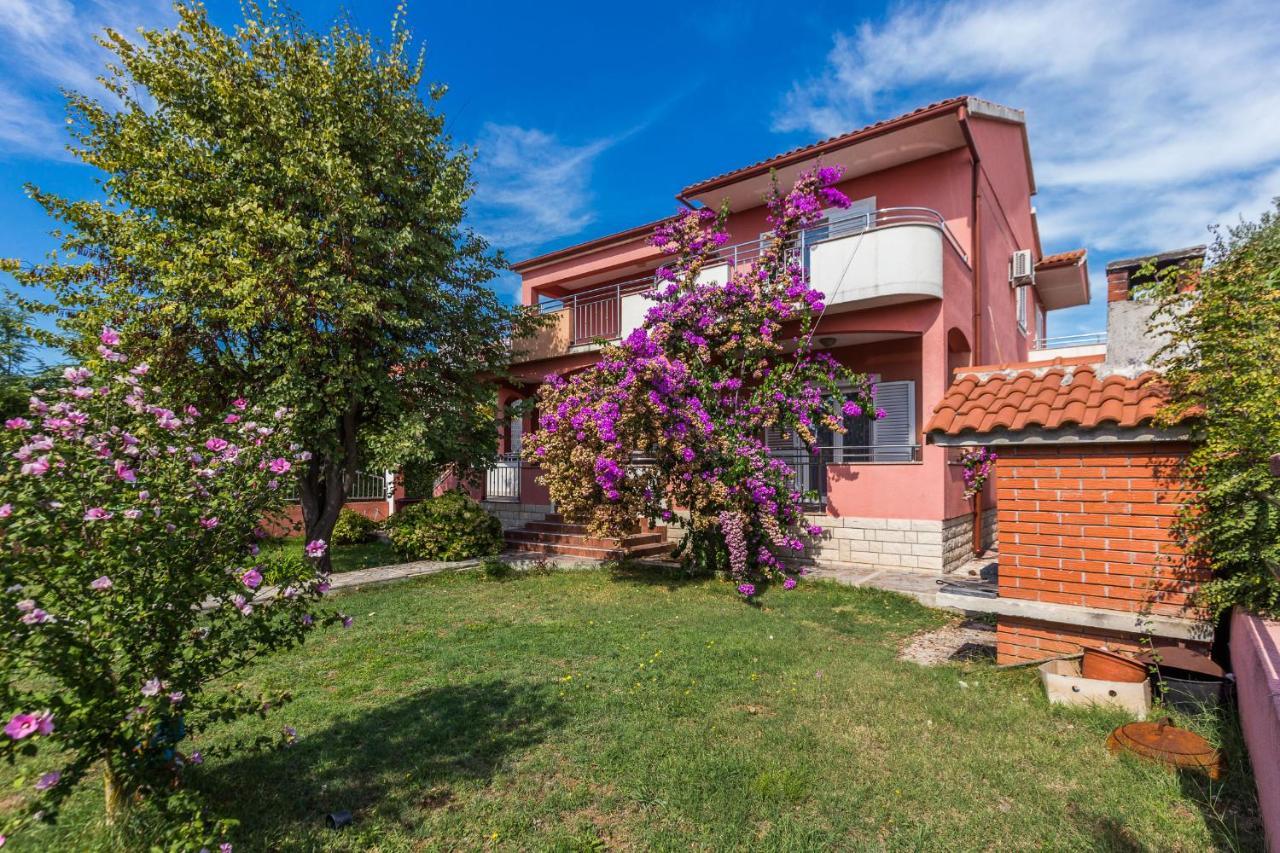 Apartmani Carmen Bibinje Buitenkant foto
