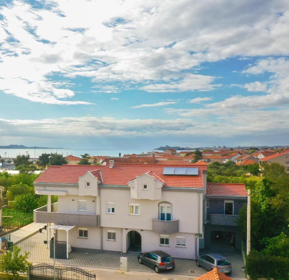 Apartmani Carmen Bibinje Buitenkant foto
