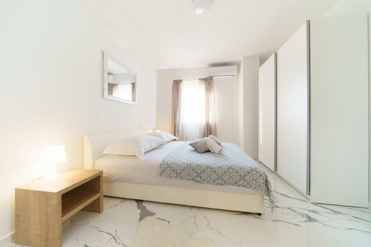 Apartmani Carmen Bibinje Buitenkant foto