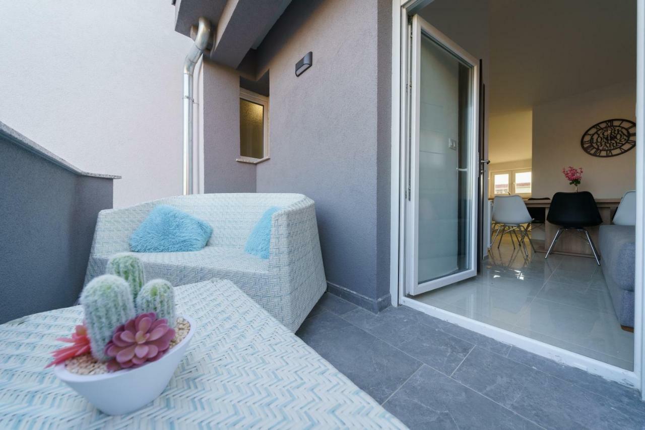 Apartmani Carmen Bibinje Buitenkant foto